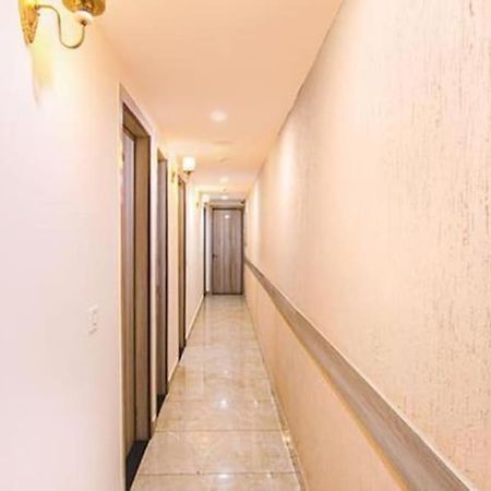 Hotel Welcome Residency Zirakpur Exterior photo